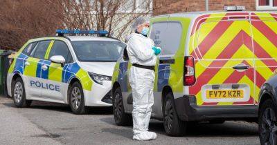 Bolton murder investigation launched as police descend on street - manchestereveningnews.co.uk