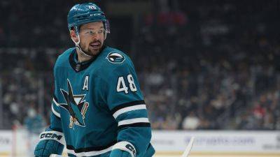 Vegas acquires Tomas Hertl in blockbuster trade with Sharks - ESPN