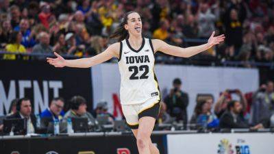 Caitlin Clark - Stephen Curry - Caitlin Clark sets 3-point record as Iowa wins in Big Ten tourney - ESPN - espn.com - state Iowa - state Oklahoma