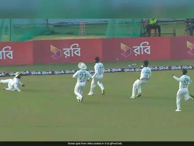 "Lagaan Ki Team": Five Bangladesh Players Run To Save Boundary vs SL, Internet Can't Stop Trolling. Watch - sports.ndtv.com - Sri Lanka - Bangladesh