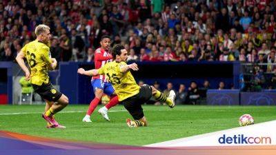 Borussia Dortmund - Antoine Griezmann - Rodrigo De-Paul - Atletico Madrid - Diego Simeone - Samuel Lino - Babak Pertama - Atletico Ungguli Dortmund 2-0 di Babak Pertama - sport.detik.com