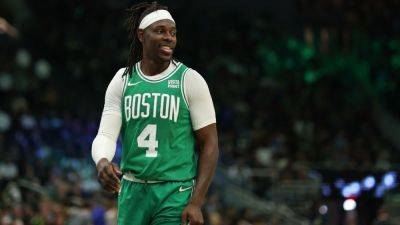 Kristaps Porzingis - Jayson Tatum - Jaylen Brown - Derrick White - Jrue Holiday agrees to 4-year, $135M extension with Celtics - ESPN - espn.com - Usa - county Bucks