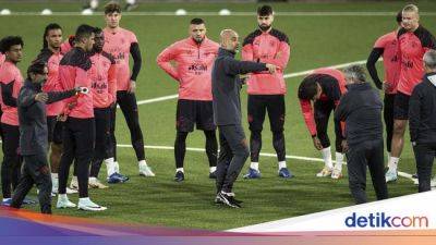 Pep Guardiola - Jadwal Padat, City Cuma Latihan 5-10 Menit Setiap Harinya - sport.detik.com