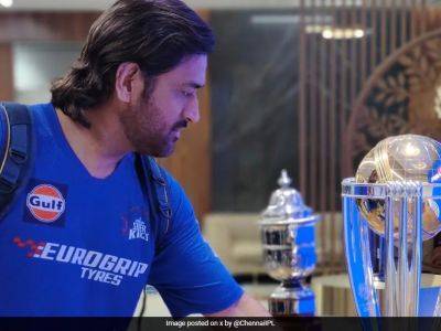 "Picture Of The Year": MS Dhoni Re-United With World Cup At The Venue Of 2011 Triumph. Internet On Overdrive - sports.ndtv.com - India - Sri Lanka - county Kings