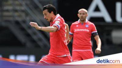 Liga Belanda: Thom Haye Assist, Heerenveen Sikat Heracles 2-0 - sport.detik.com - Indonesia