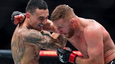 Dana White - Justin Gaethje - Dustin Poirier - Max Holloway - Carmen Mandato - Max Holloway levels Justin Gaethje with epic knockout blow in final seconds of UFC 300 fight - foxnews.com - Usa - state Nevada