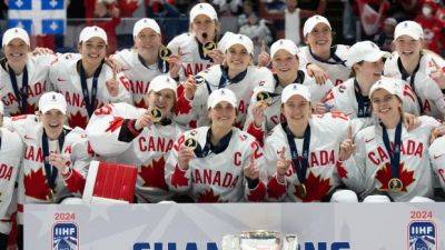 Hilary Knight - Marie Philip Poulin - Serdachny scores overtime winner as Canada edges U.S. for women's hockey worlds gold - cbc.ca - Usa - Canada