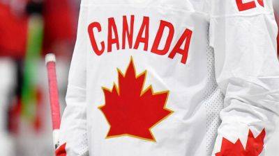 Hilary Knight - Marie Philip Poulin - Canada beats U.S. in OT, wins gold at women's hockey worlds - ESPN - espn.com - Usa - Canada - Czech Republic - New York