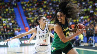 Dawn Staley - Kamilla Cardoso - How playing for Brazil helped shape Kamilla Cardoso for WNBA greatness - ESPN - espn.com - Brazil - Usa - Puerto Rico - state South Carolina