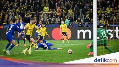 Borussia Dortmund - Marcos Llorente - Atletico Madrid - Jan Oblak - Ian Maatsen - Emre Can - Marcel Sabitzer - Julian Brandt - Babak Pertama - Dortmund Ungguli Atletico 2-0 di Babak Pertama - sport.detik.com