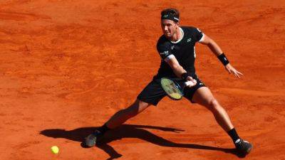 ATP roundup: Casper Ruud moves on in Barcelona