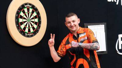 Michael Van-Gerwen - Michael Smith - Luke Humphries - Nathan Aspinall - Nathan Aspinall takes second Premier League victory in Rotterdam - rte.ie - county Smith - county Price