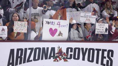 Arizona Coyotes fans chant 3 words to express their feelings about the team's move to Salt Lake City