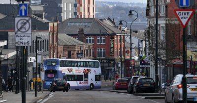 The £220k grants which could be handed to people in Oldham - manchestereveningnews.co.uk - county Oldham