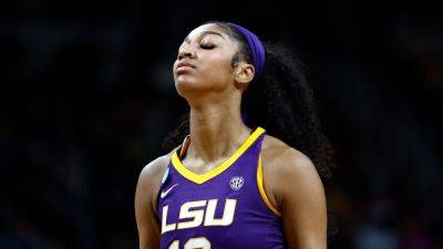 Hailey Van-Lith - Caitlin Clark - Angel Reese - LSU's repeat bid ends with Elite Eight loss to Iowa - ESPN - espn.com - state New York - state Iowa
