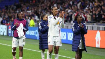 Paris St Germain - Erin Cuthbert - Lyon storm back to beat PSG 3-2 in Women's Champions League semi-final first leg - channelnewsasia.com - France - Scotland
