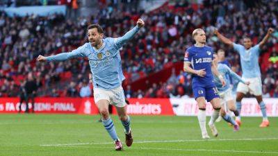 Bernardo Silva hits winner as Manchester City beat Chelsea to reach FA Cup final