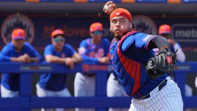 Mets put catcher Francisco Alvarez (thumb) on 15-day IL - ESPN