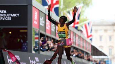 Jepchirchir crushes women's-only world record in winning London Marathon - channelnewsasia.com - Ethiopia - Kenya - county Alexander - county Marathon