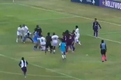 Royal Am - WATCH | 5 red cards! Brawl breaks out in women's Super League tie - news24.com - South Africa