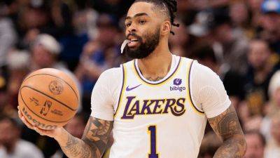 D'Angelo Russell falters late as Lakers drop Game 1 - ESPN