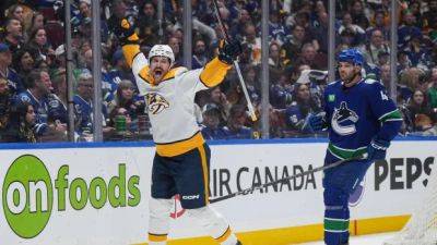 Elias Pettersson - Quinn Hughes - Nashville levels playoff series with 4-1 victory over Canucks - cbc.ca - Sweden
