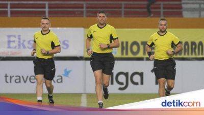 Indonesia Vs Korea Selatan: Wasit Shaun Evans dan Hasil Tak Oke Tim ASEAN - sport.detik.com - Qatar - Australia - Indonesia - Pakistan - county Evans
