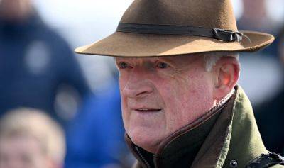 Willie Mullins names strong Sandown team to close in on historic UK title