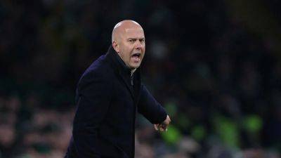 Feyenoord coach Slot wants Liverpool job - report