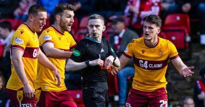 Jack Mackenzie - Stuart Kettlewell - Aberdeen 1 Motherwell 0: 'Laughable' red card will be appealed says Stuart Kettlewell after big calls go against side - dailyrecord.co.uk