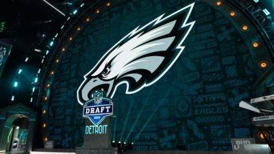 Philadelphia Eagles tie NFL draft record with eight trades - ESPN - espn.com - county Eagle