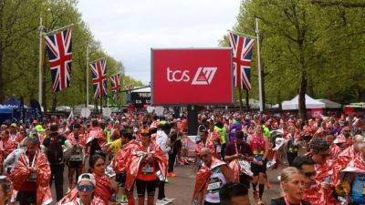 London Marathon receives world record 840,000 applications for 2025 race - channelnewsasia.com - county Marathon
