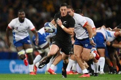 Promising All Blacks scrumhalf out for six months with knee injury