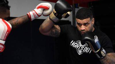 Ex-NFL star Shawne Merriman talks upcoming Lights Out Xtreme Fighting card, promotion's increased exposure - foxnews.com - Usa - state California - county San Diego - county Long