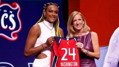 Geno Auriemma - Paris Olympics - Canadian star Aaliyah Edwards proud to be part of a growing community of women's basketball - cbc.ca - France - Canada - state Connecticut - area District Of Columbia