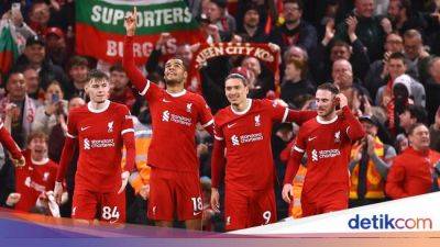Liverpool Vs Sheffield: Menang 3-1, The Reds ke Puncak Klasemen