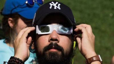 Total solar eclipse pushes Yankees-Marlins start time back four hours - foxnews.com - Usa - Mexico - Canada - New York - state Arizona - state New York - county St. Louis - county Park