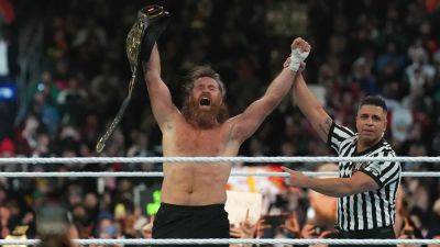 Sami Zayn - WrestleMania 40: Sami Zayn upsets Gunther to win Intercontinental Championship, end historic reign - foxnews.com - Germany - Usa