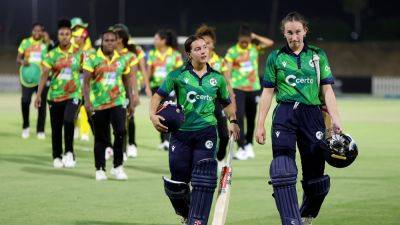 Laura Delany - Ireland see off Vanuatu to stay top of ICC Women's T20 World Cup qualifier group - rte.ie - Netherlands - Ireland