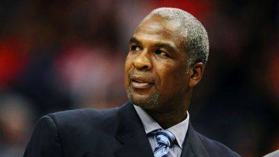 Oakley stands firm on nixing invite to MSG until he gets Dolan apology - ESPN