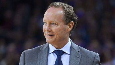 Devin Booker - Kevin Durant - Adrian Wojnarowski - Frank Vogel - Mike Budenholzer - Phoenix Suns - Monty Williams - Mat Ishbia - Sources -- Mike Budenholzer agrees to 5-year deal to coach Suns - ESPN - espn.com - state Arizona - state Minnesota