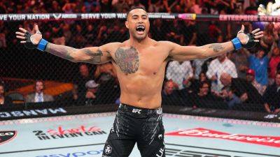 Michael Chandler - UFC fighter Carlos Ulberg knocks out Alonzo Menifield in 12 seconds - foxnews.com - county St. Louis