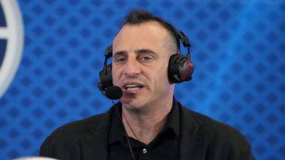 Fox Sports - Bay - Sources - Green Bay expected to hire Doug Gottlieb as basketball coach - ESPN - espn.com - Usa - state Wyoming - state Oklahoma