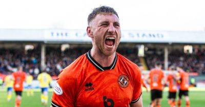Jim Goodwin - Ross Graham - Louis Moult triggers Dundee United contract extension as Tannadice top gun signs up for Premiership return - dailyrecord.co.uk - Scotland