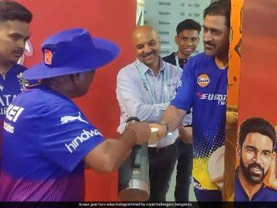 Watch: MS Dhoni's Surprise Visit To RCB Dressing Room Ahead Of Do-Or-Die IPL 2024 Match