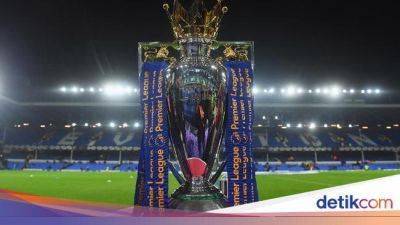Liga Inggris - Fakta Unik Trofi Premier League yang Diperebutkan Man City dan Arsenal - sport.detik.com