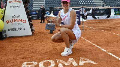 Iga Swiatek 'Staying Humble' For French Open After Third Rome Title