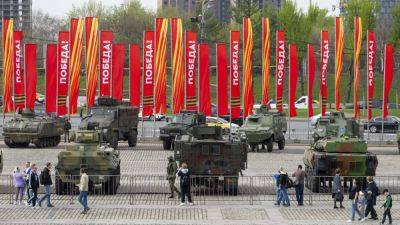 Kremlin brags about Western arms captured from Ukraine at Moscow show