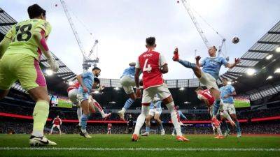 Three becomes two as Arsenal and Man City remain inseparable