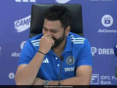 Virat Kohli - Rohit Sharma - Ajit Agarkar - T20 World Cup: Rohit Sharma's Mocking Smile Says It All On Virat Kohli SR Query. BCCI Chief Selector Says This - sports.ndtv.com - India